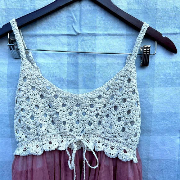 J Gee Crochet ruffle Dress size large - Picture 2 of 9